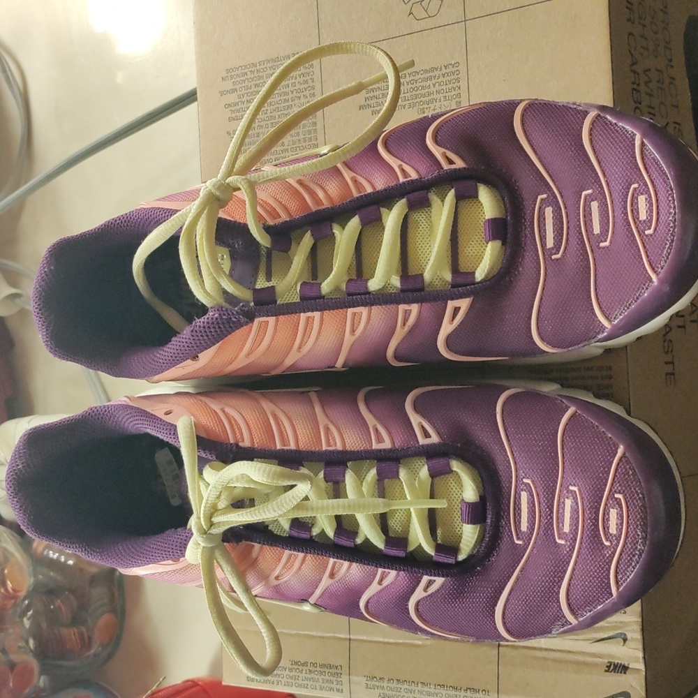 NikeTennis shoes